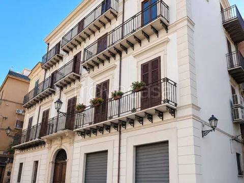 appartamento in vendita a Palermo in zona Centro storico