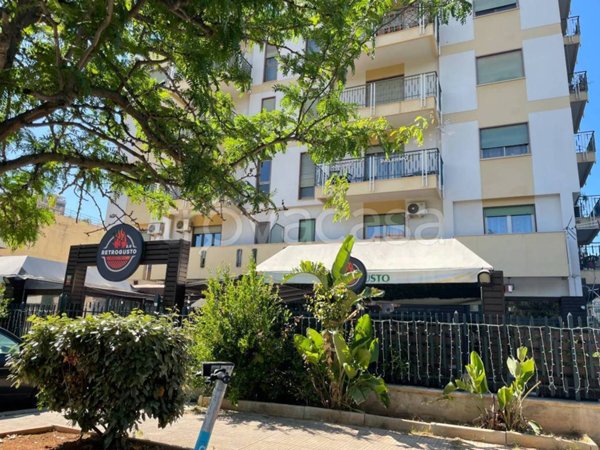 appartamento in vendita a Palermo in zona Libertà