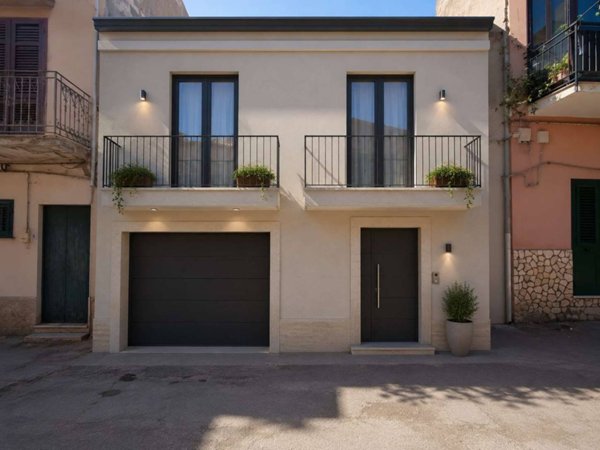 casa indipendente in vendita a Palermo in zona Oreto