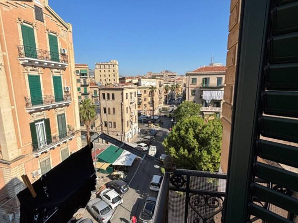 appartamento in vendita a Palermo