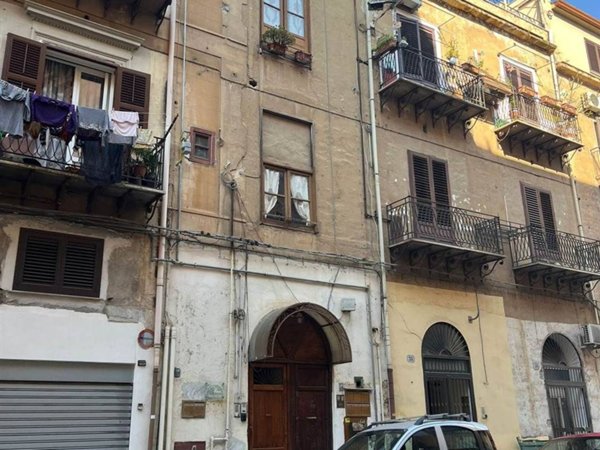 appartamento in vendita a Palermo in zona Politeama