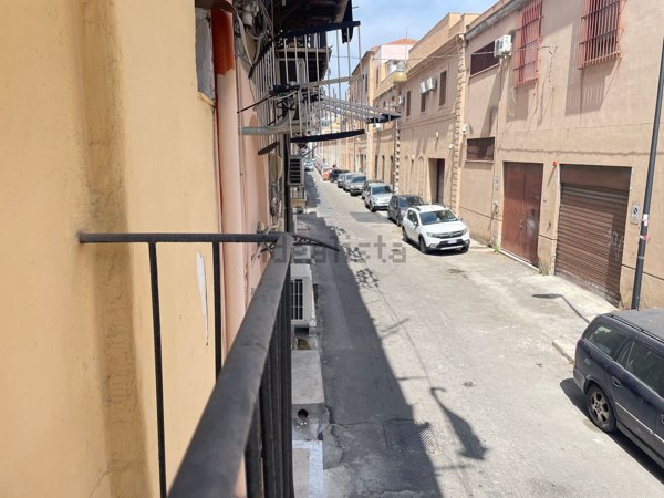 appartamento in vendita a Palermo in zona Oreto