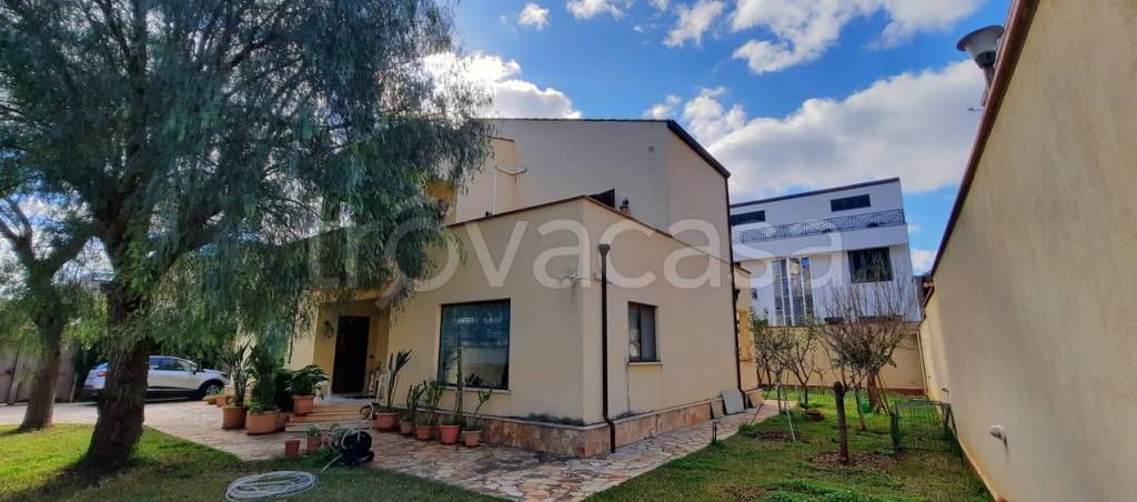 casa indipendente in vendita a Palermo in zona Mondello