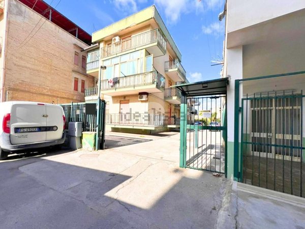 appartamento in vendita a Palermo in zona Acqua dei Corsari