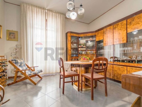 appartamento in vendita a Palermo in zona Zisa