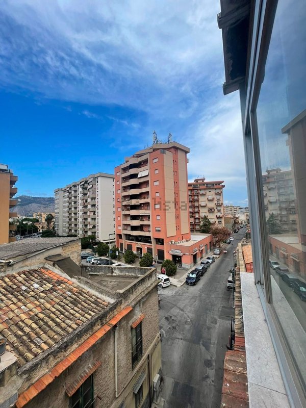 appartamento in vendita a Palermo in zona Uditore