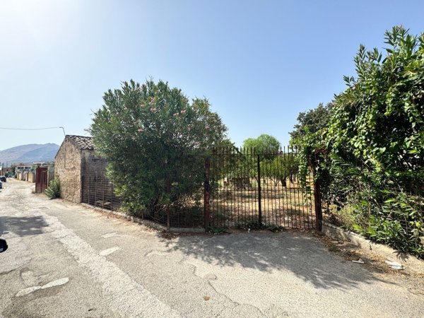 casa indipendente in vendita a Palermo in zona Cruillas