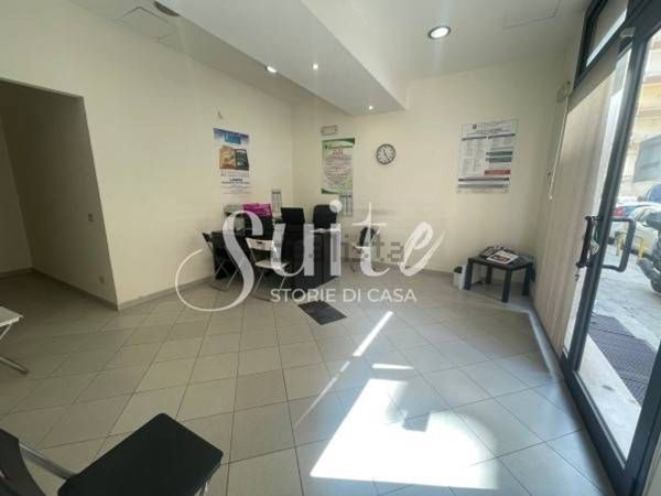 locale commerciale in vendita a Palermo in zona Oreto