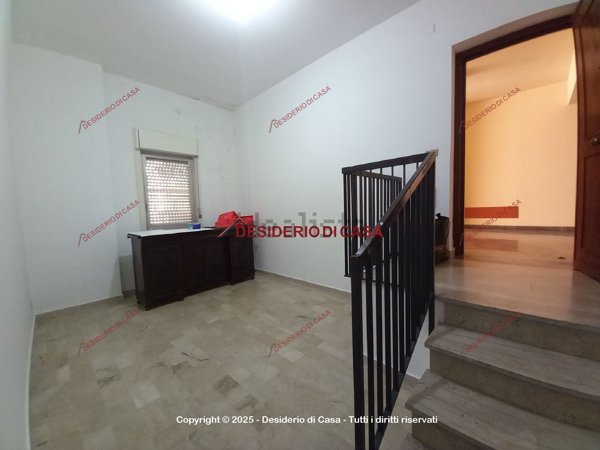 ufficio in vendita a Palermo in zona Resuttana