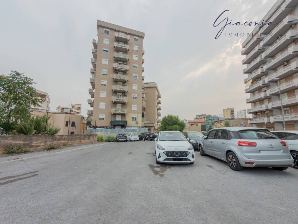 appartamento in vendita a Palermo in zona Montepellegrino