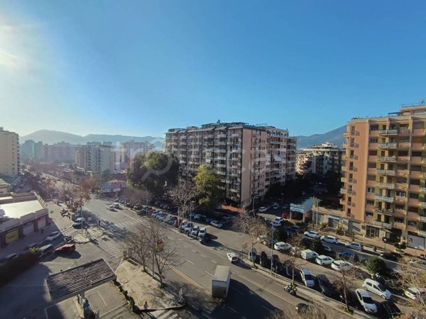 appartamento in vendita a Palermo in zona San Lorenzo