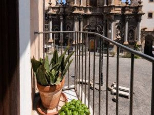 appartamento in vendita a Palermo in zona Centro storico