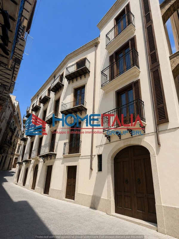 casa indipendente in vendita a Palermo in zona Centro storico