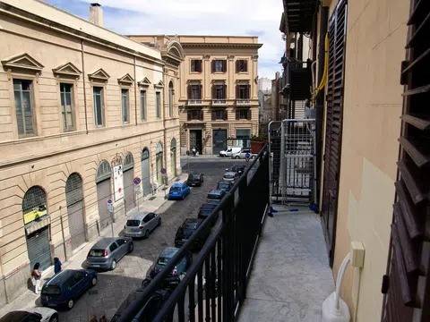appartamento in vendita a Palermo in zona Centro storico