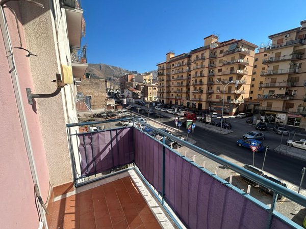 appartamento in vendita a Palermo in zona Oreto