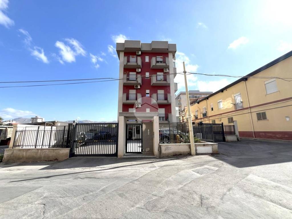 appartamento in vendita a Palermo in zona Altarello