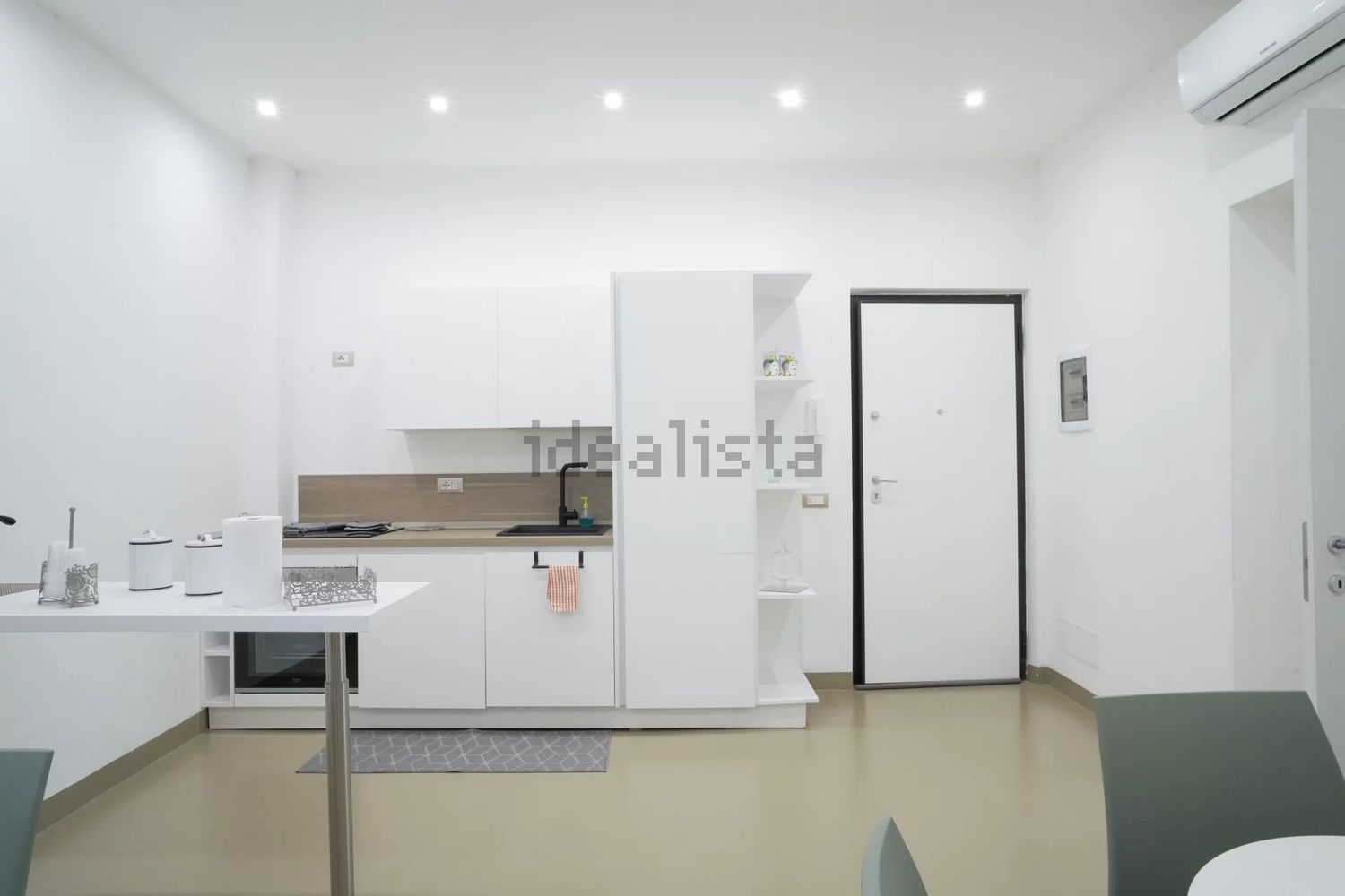 appartamento in vendita a Palermo in zona Politeama