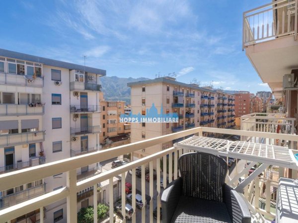 appartamento in vendita a Palermo in zona Oreto