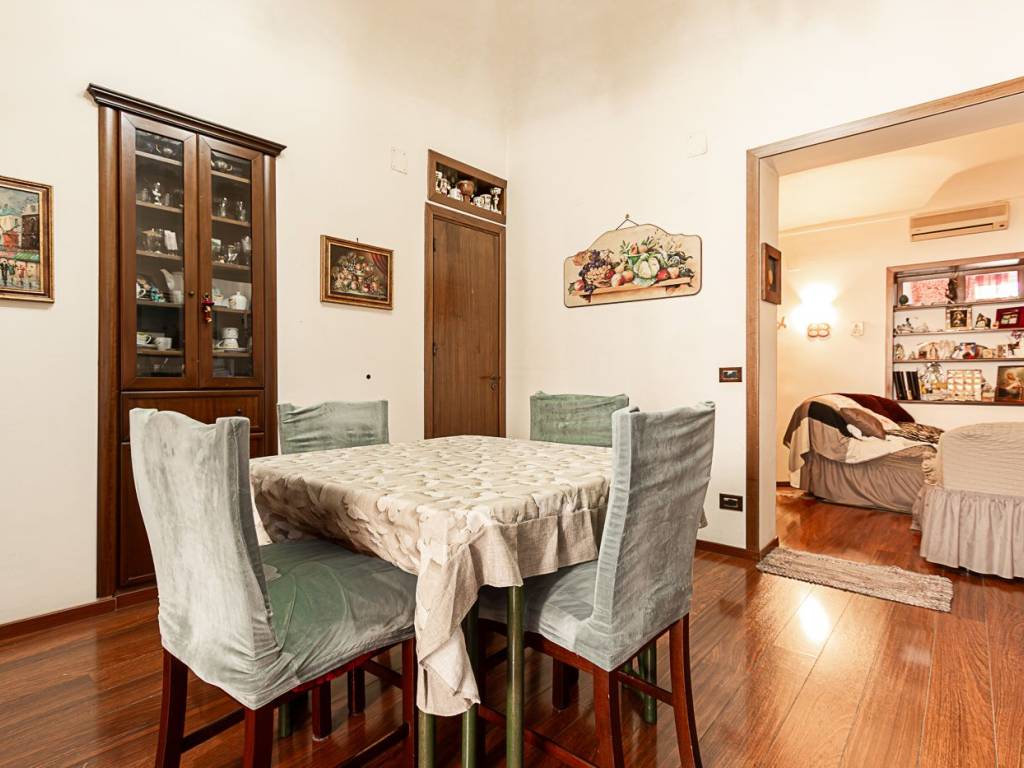 appartamento in vendita a Palermo in zona Zisa