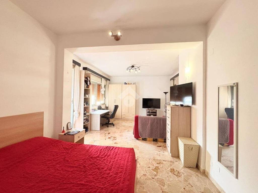 appartamento in vendita a Palermo in zona Oreto