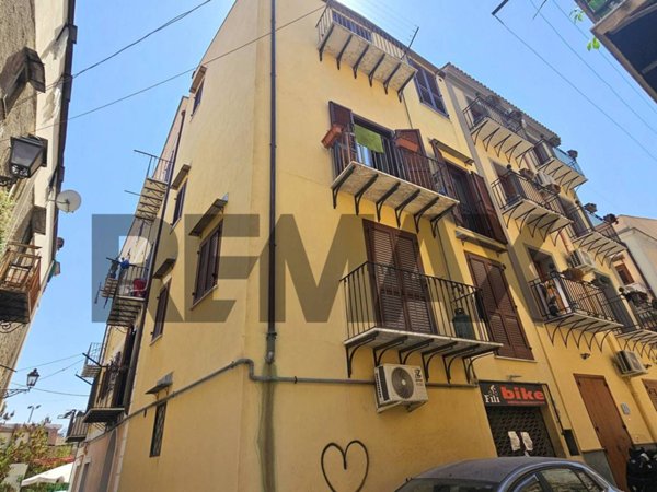 appartamento in vendita a Palermo in zona Centro storico