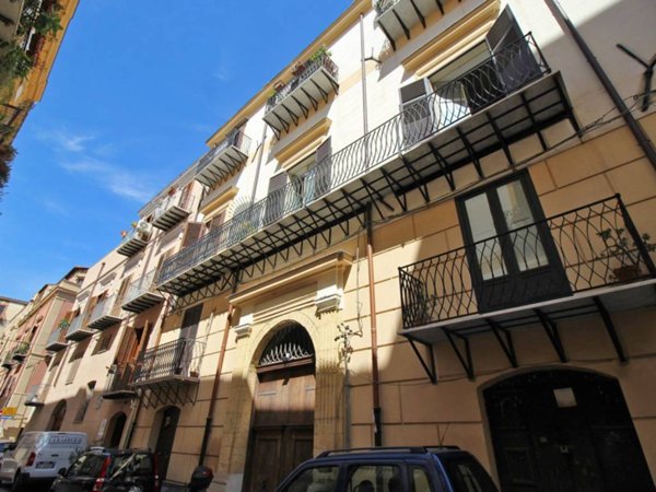 appartamento in vendita a Palermo in zona Centro storico