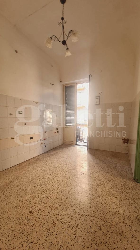 appartamento in vendita a Palermo in zona Oreto
