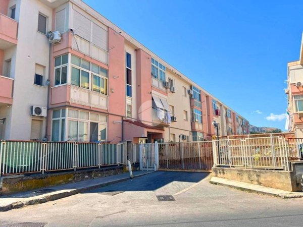 appartamento in vendita a Palermo in zona Acqua dei Corsari