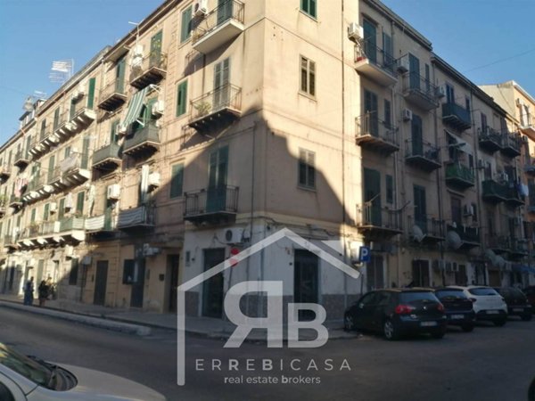 appartamento in vendita a Palermo in zona Montegrappa / Santa Rosalia