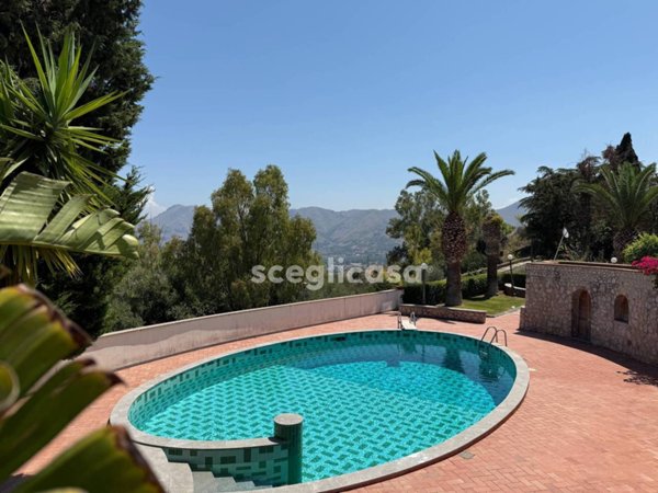 casa indipendente in vendita a Palermo in zona Baida