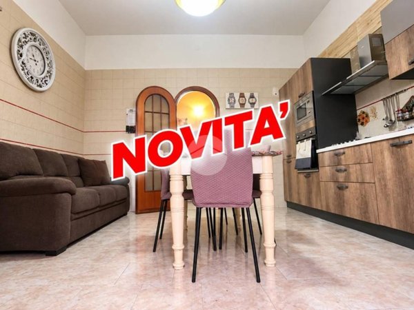 appartamento in vendita a Palermo in zona Politeama