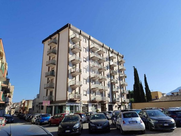 appartamento in vendita a Palermo in zona San Lorenzo