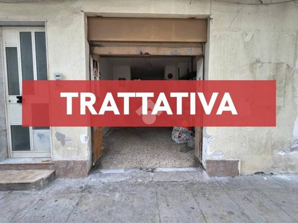 appartamento in vendita a Palermo in zona Zisa