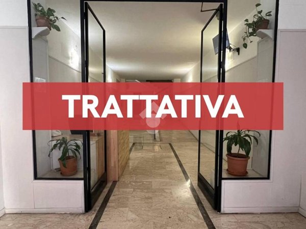 appartamento in vendita a Palermo in zona Zisa