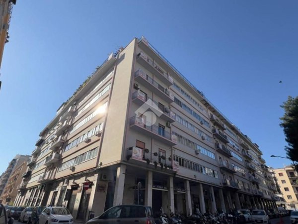 appartamento in vendita a Palermo in zona Libertà