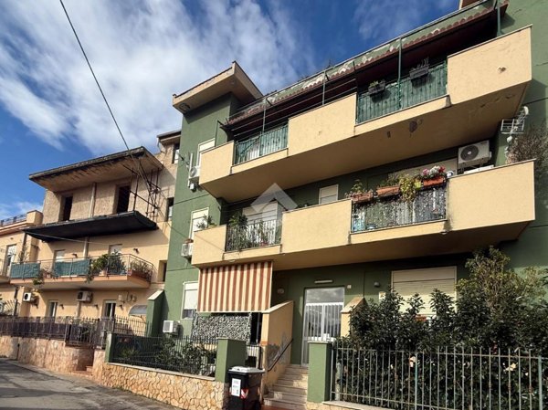 appartamento in vendita a Palermo in zona Mondello