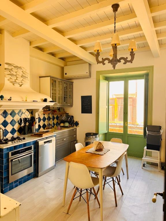 appartamento in vendita a Palermo in zona Centro storico