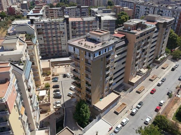 appartamento in vendita a Palermo in zona Baida