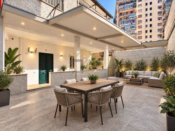 appartamento in vendita a Palermo