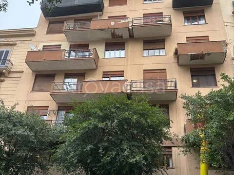 appartamento in vendita a Palermo in zona Politeama
