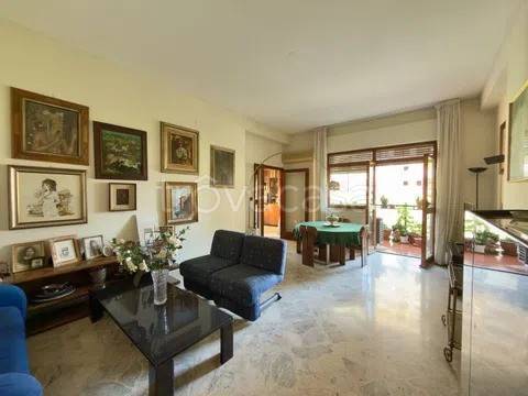 appartamento in vendita a Palermo in zona Malaspina/Palagonia
