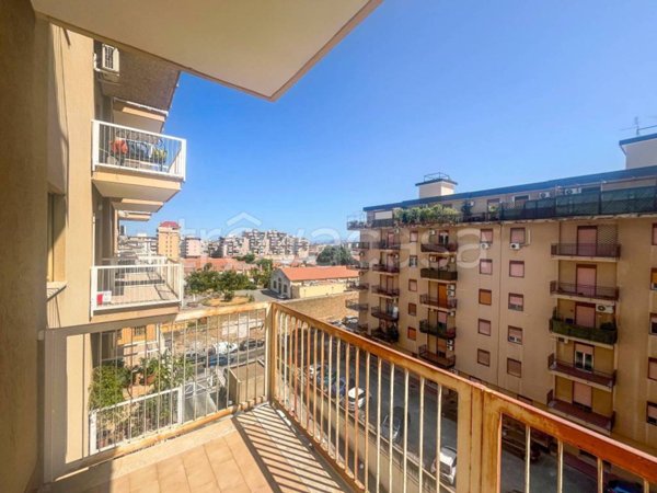 appartamento in vendita a Palermo in zona Zisa