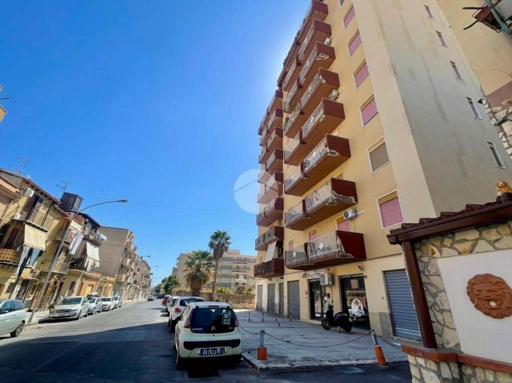 appartamento in vendita a Palermo