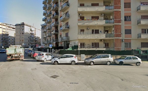 box auto in vendita a Palermo in zona Libertà