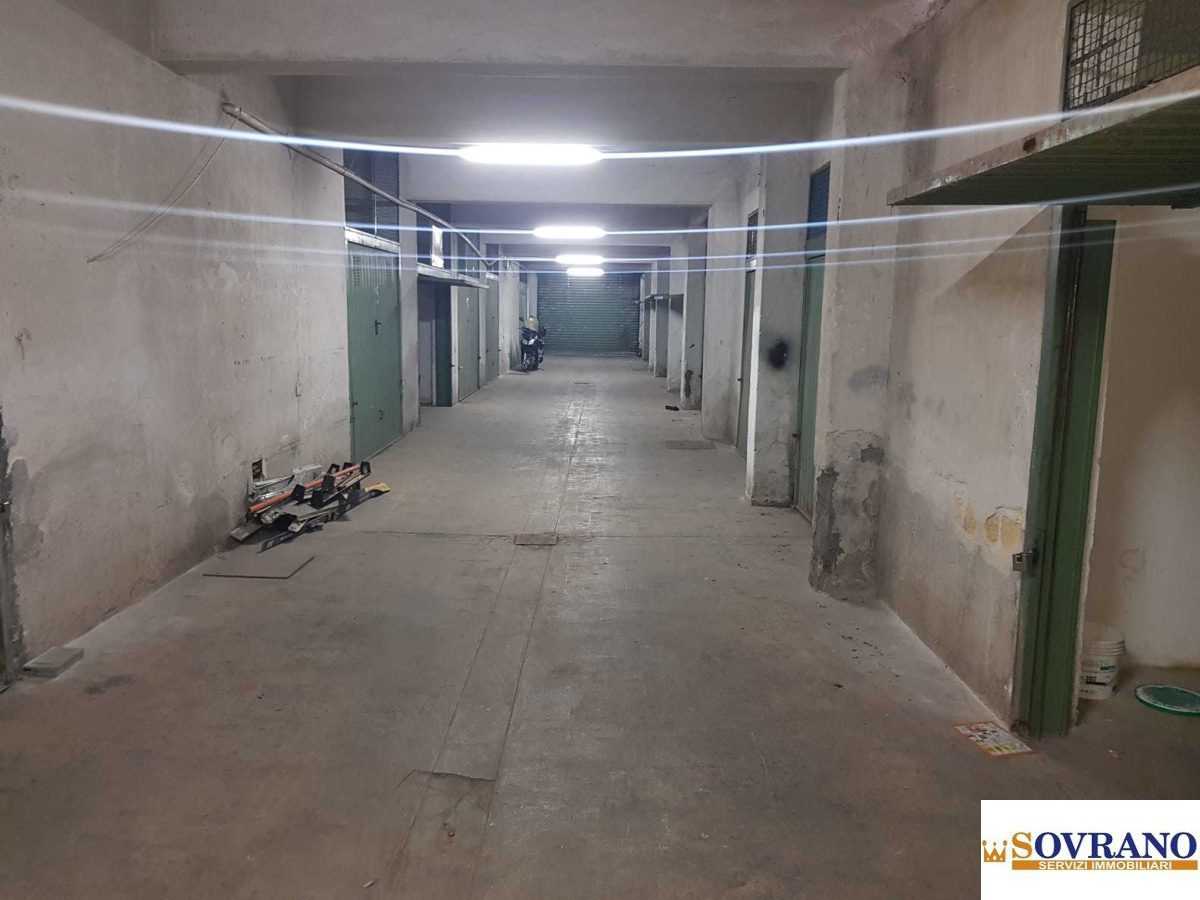 box auto in vendita a Palermo in zona Pallavicino