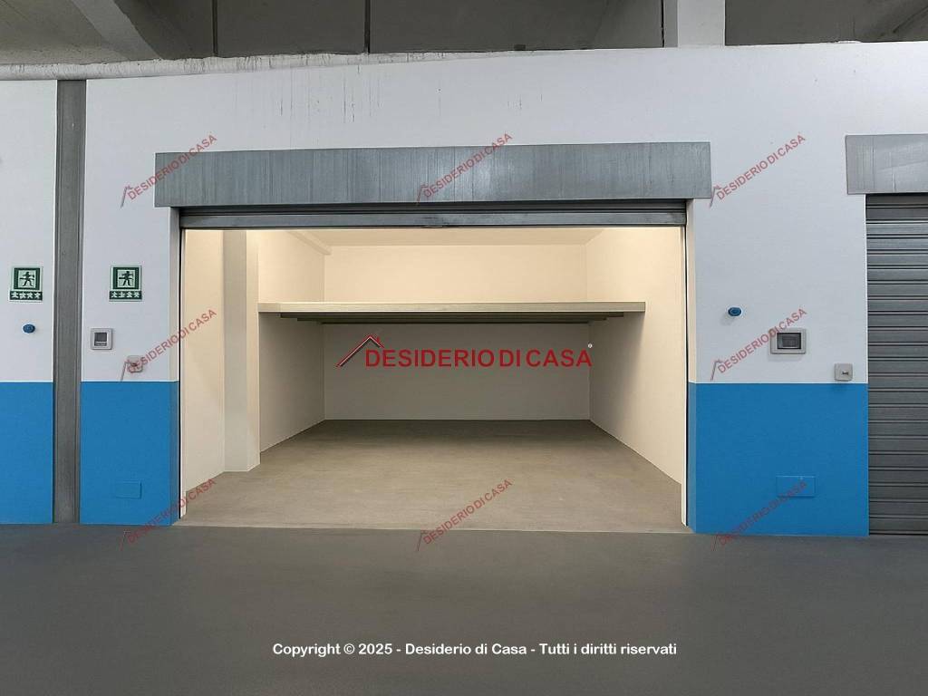 box auto in vendita a Palermo in zona Resuttana