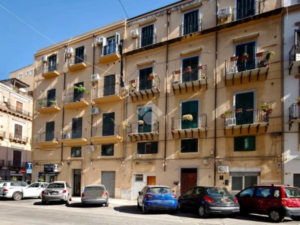 appartamento in vendita a Palermo