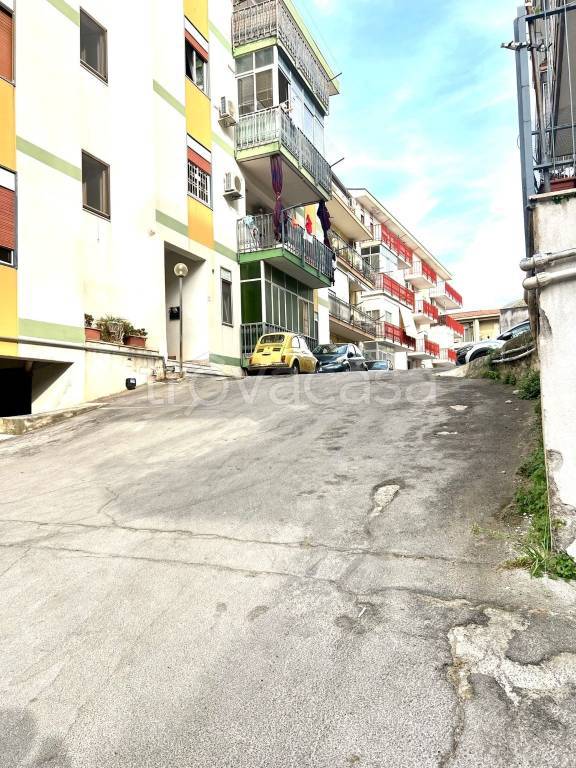 box auto in vendita a Palermo in zona Villagrazia/Falsomiele