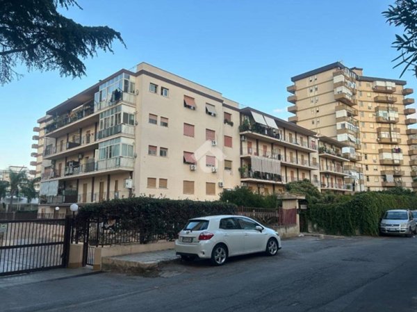 appartamento in vendita a Palermo in zona Oreto
