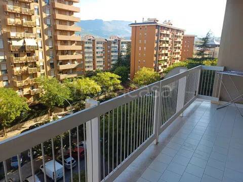 appartamento in vendita a Palermo in zona Mezzomonreale